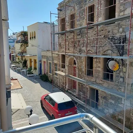 Old Town Harmony Apartment *